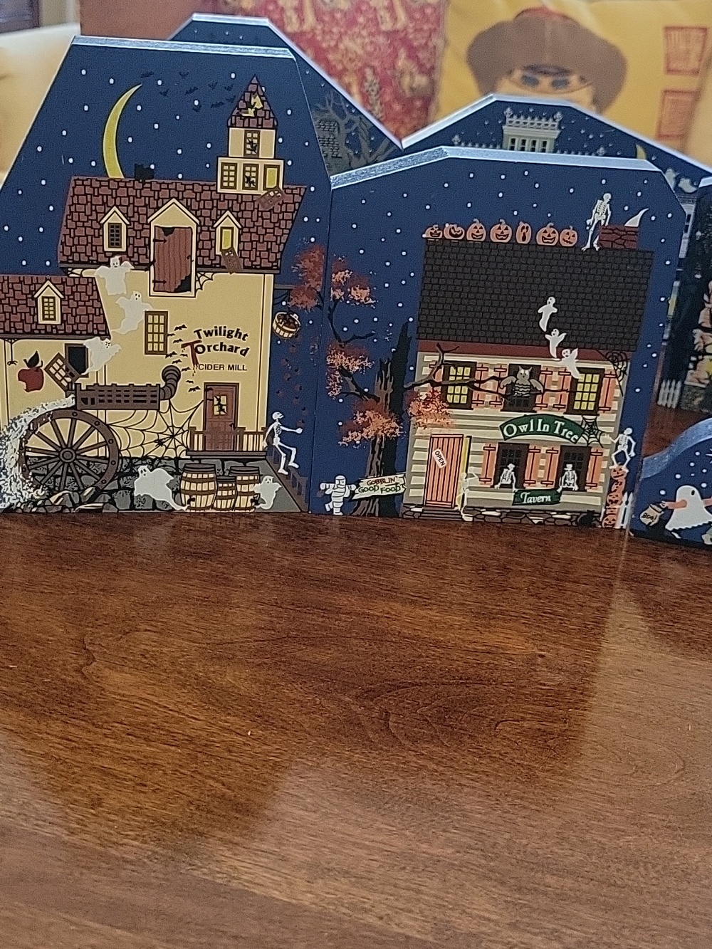 Vintage The Cat's Meow Halloween Village Limited Release's Shelf Sitters - Picture 3 of 13
